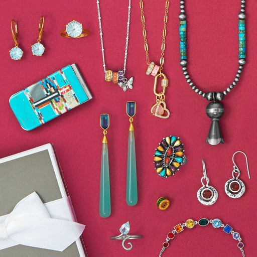 Slay All Season: '25 Holiday Trends